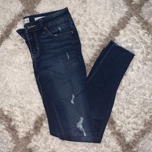 Hollister Super Skinny Dark Wash Size 3S Jeans